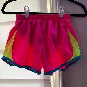 girls athletic nike shorts